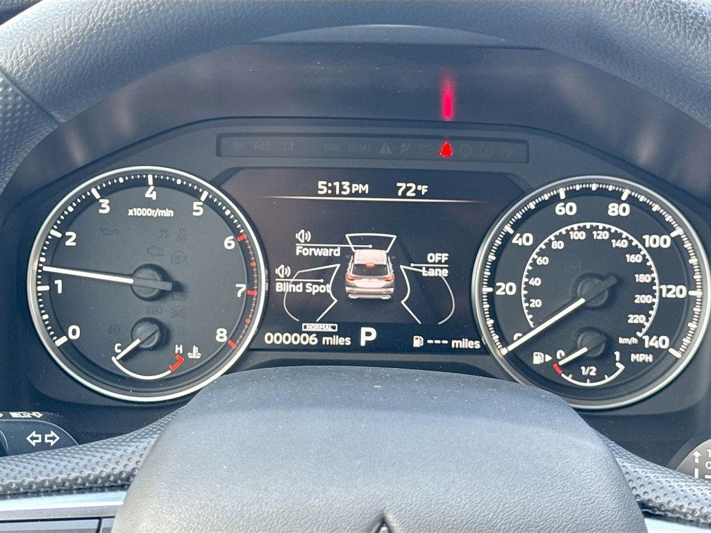 Used 2025 Mitsubishi Outlander ES image 13