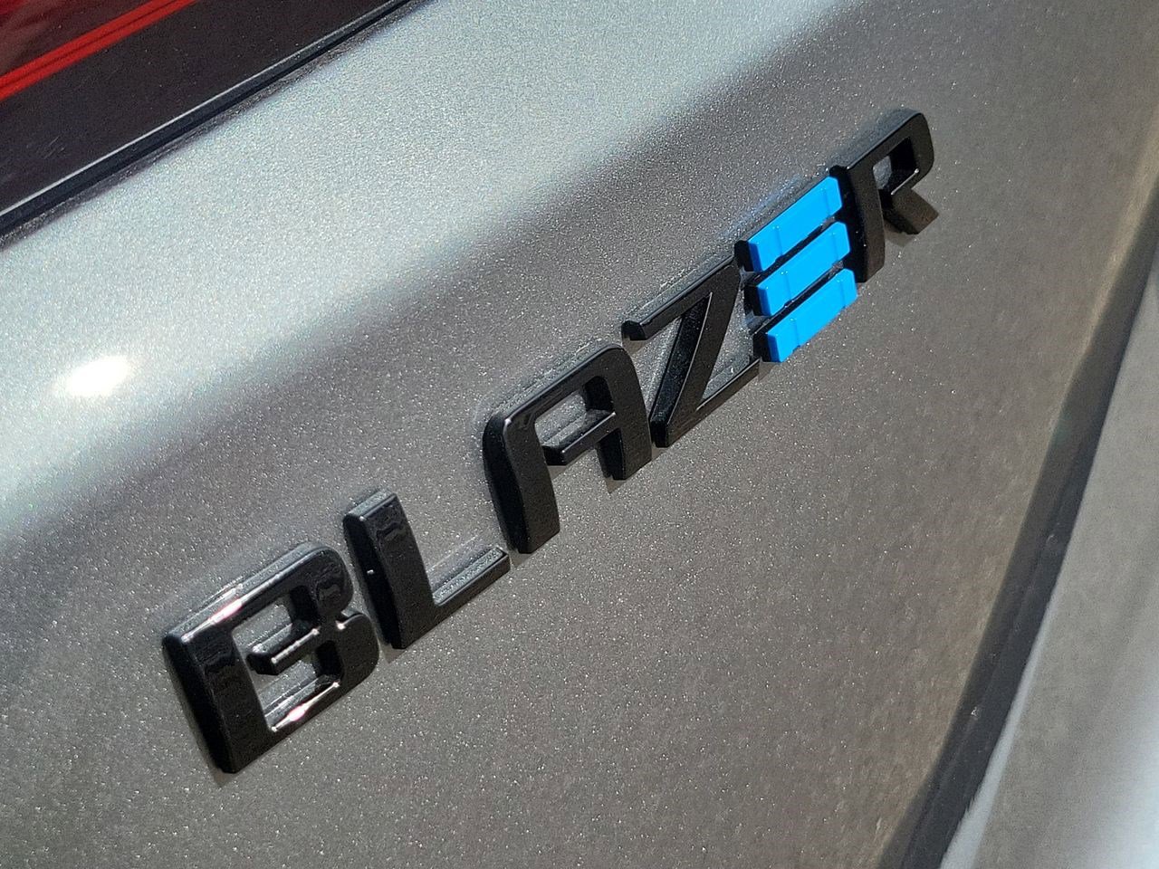 New 2026 Chevrolet Blazer EV RS FWD image 32