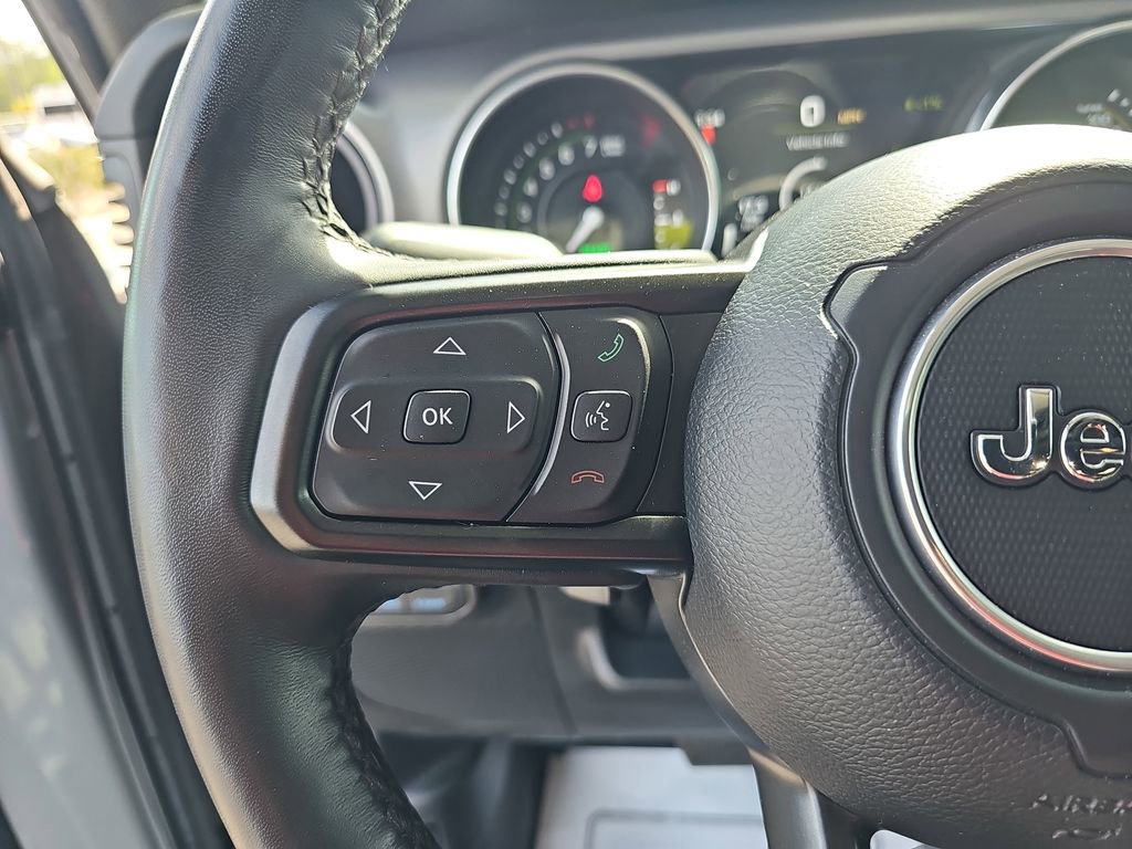 Used 2023 Jeep Wrangler Unlimited w/ Cold Weather Group image 22