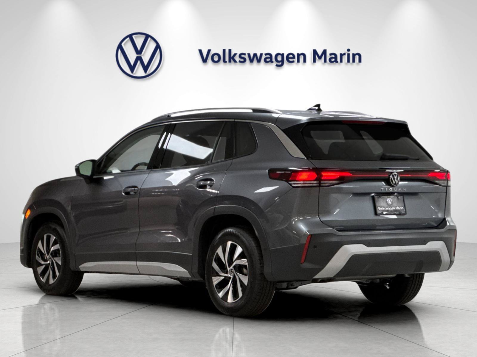 New 2026 Volkswagen Tiguan S FWD image 3