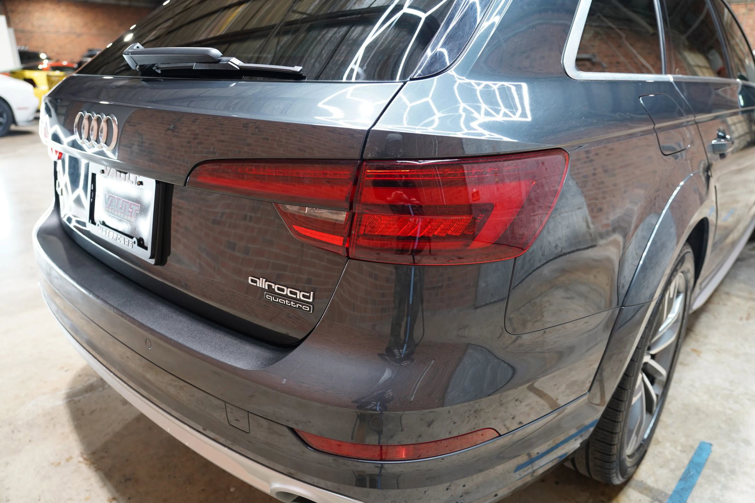 Used 2018 Audi A4 2.0T allroad Prestige image 23