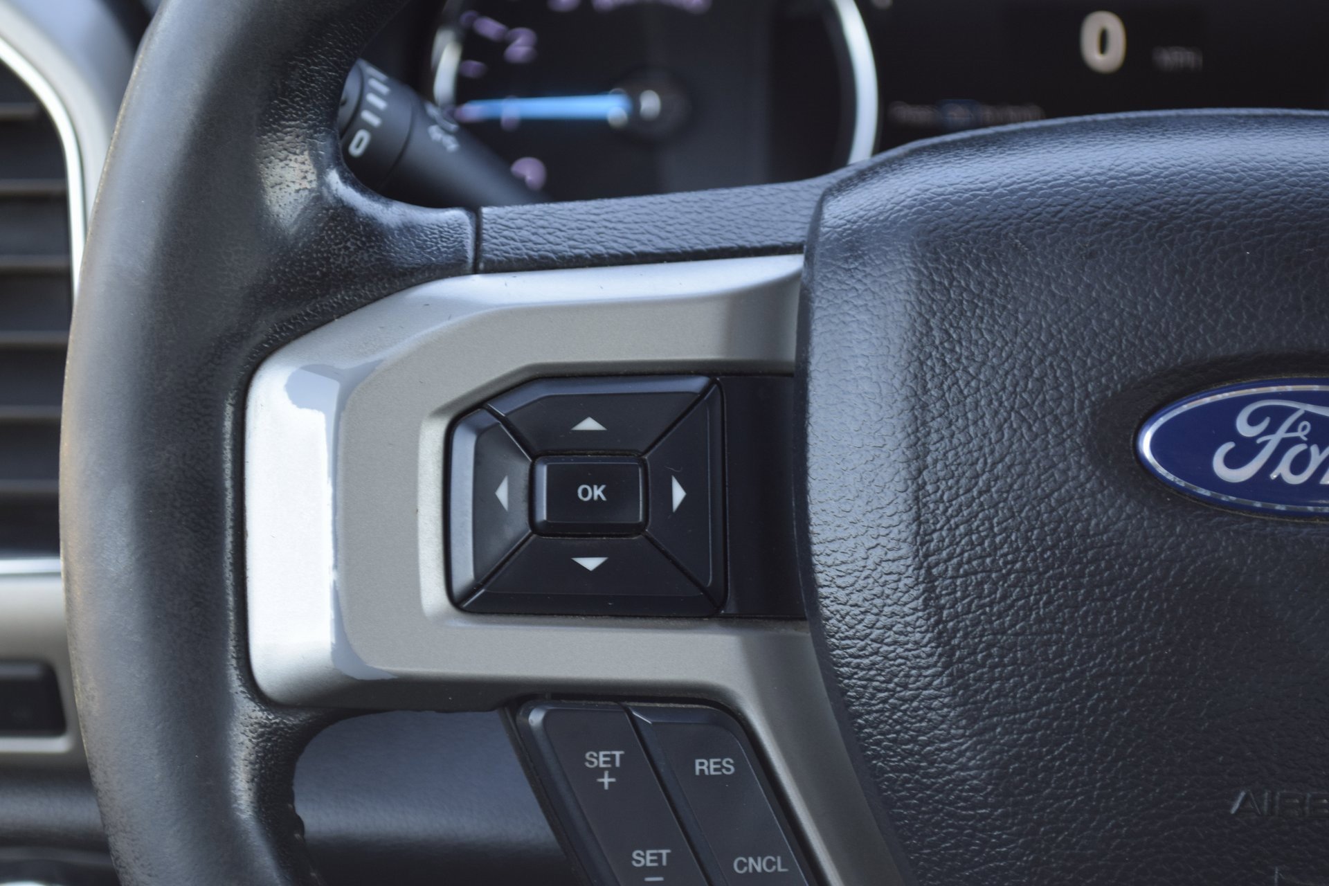 Used 2019 Ford F250 Lariat w/ Lariat Value Package image 12