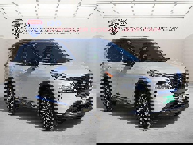 Used 2023 Nissan Rogue SL w/ SL Premium Package