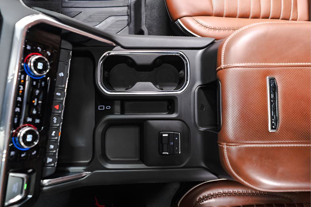 Used 2024 GMC Sierra 2500 Denali Ultimate image 19