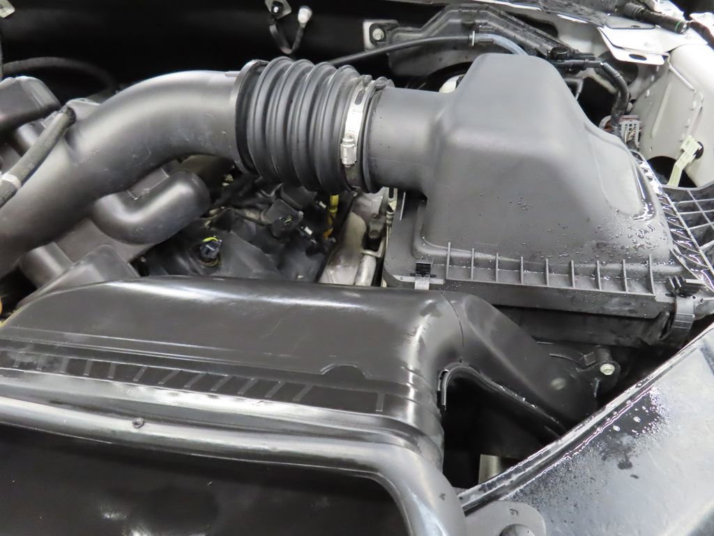 Used 2019 Ford F150 XLT w/ Equipment Group 302A Luxury image 26