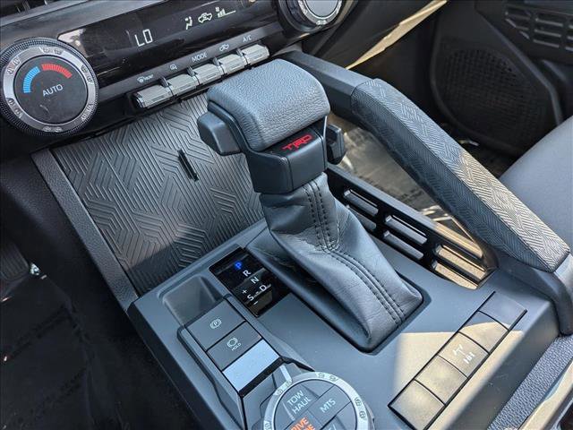 Certified 2025 Toyota Tacoma TRD Off-Road AWD/4WD image 12