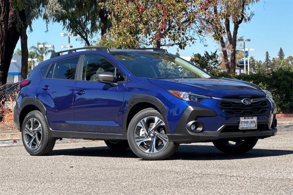 New 2025 Subaru Crosstrek 2.5i Premium image 2