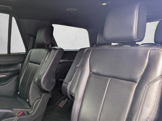 Used 2021 Ford Expedition XLT image 13
