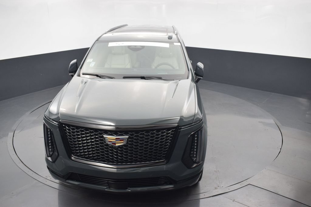 Certified 2026 Cadillac Escalade ESV Sport w/ Touring Package AWD/4WD image 43