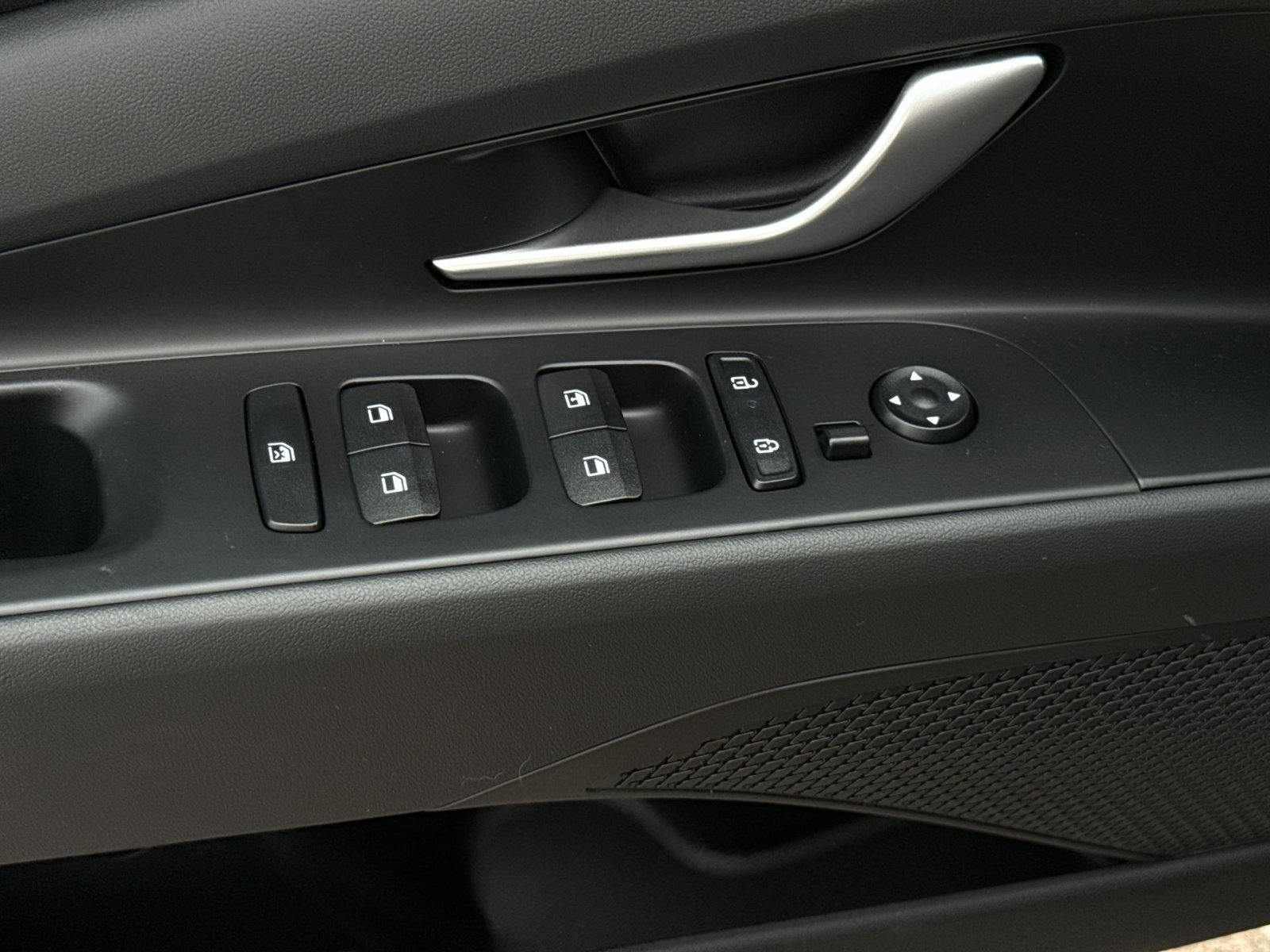 New 2026 Hyundai Elantra SE FWD image 15