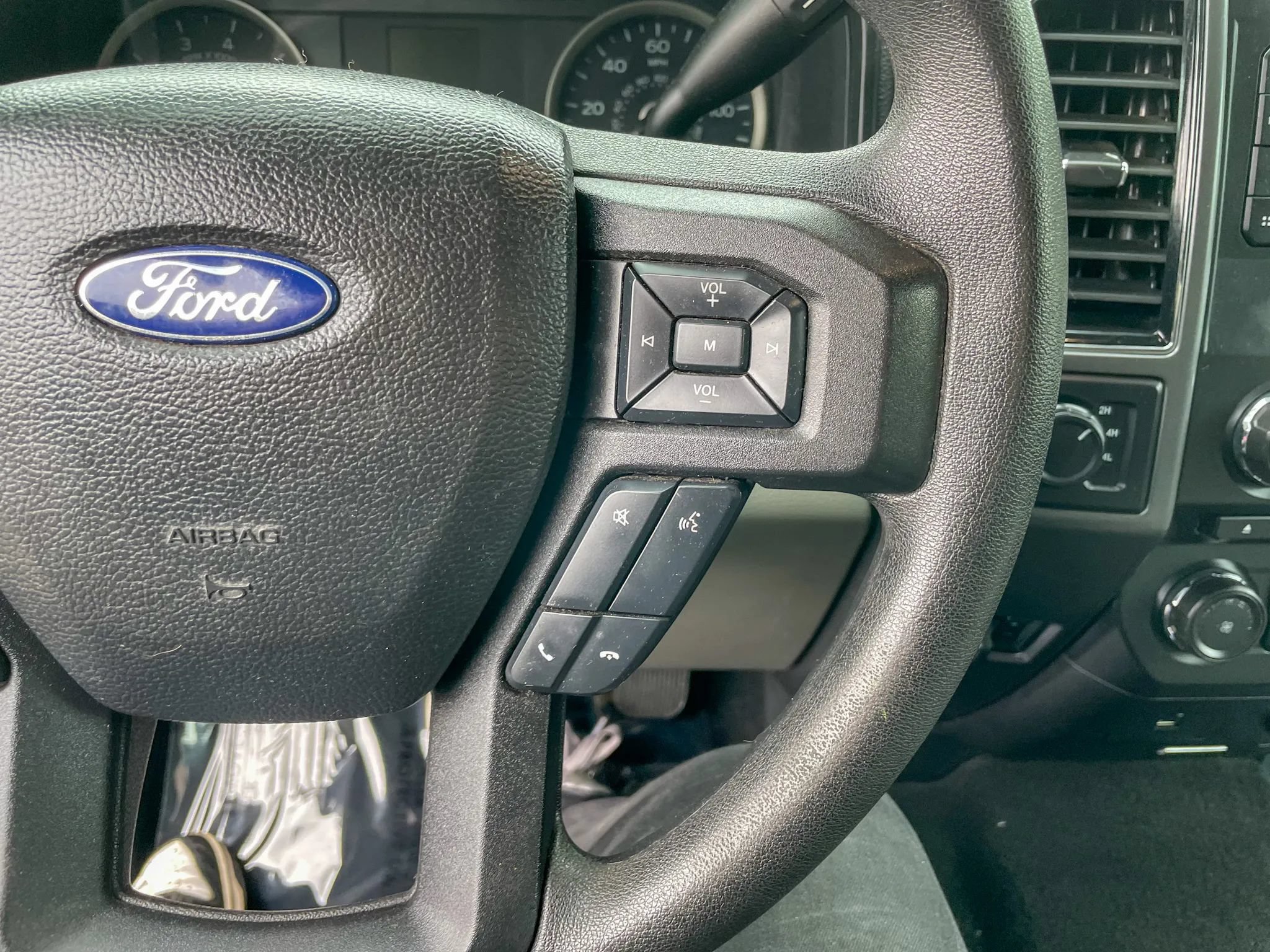 Used 2018 Ford F150 XLT AWD/4WD image 16