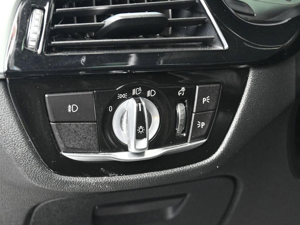 Used 2017 BMW 540i image 17