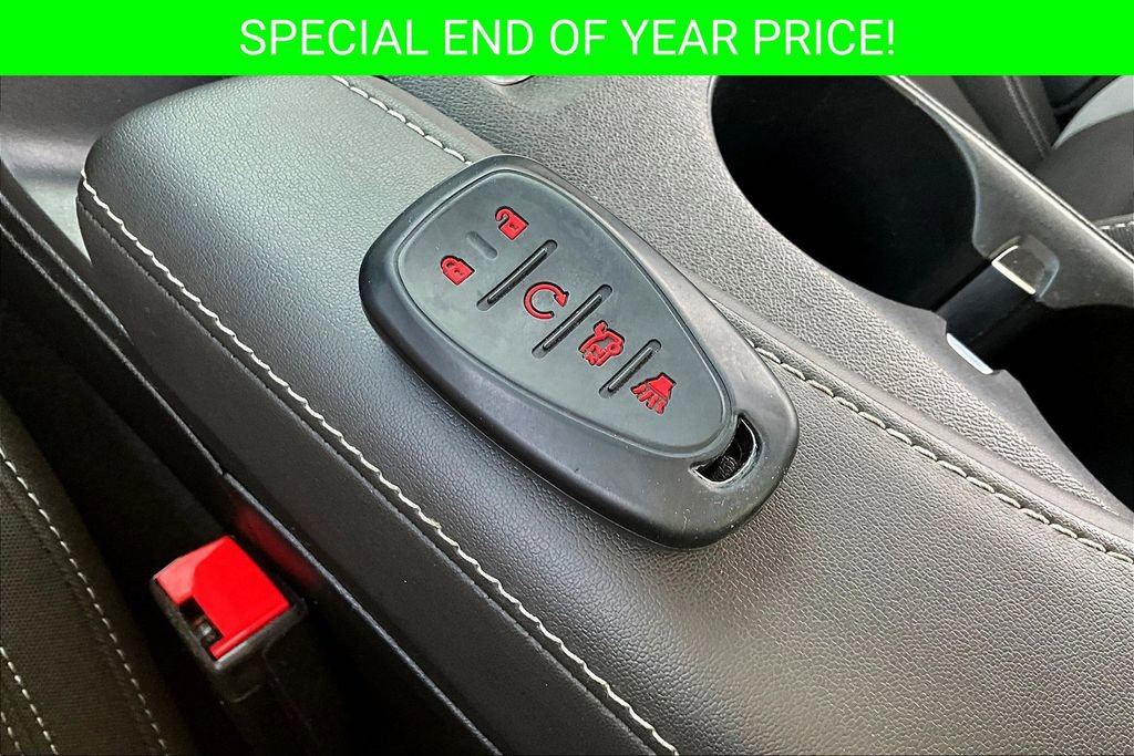 Used 2021 Chevrolet Camaro LT w/ RS Package image 32