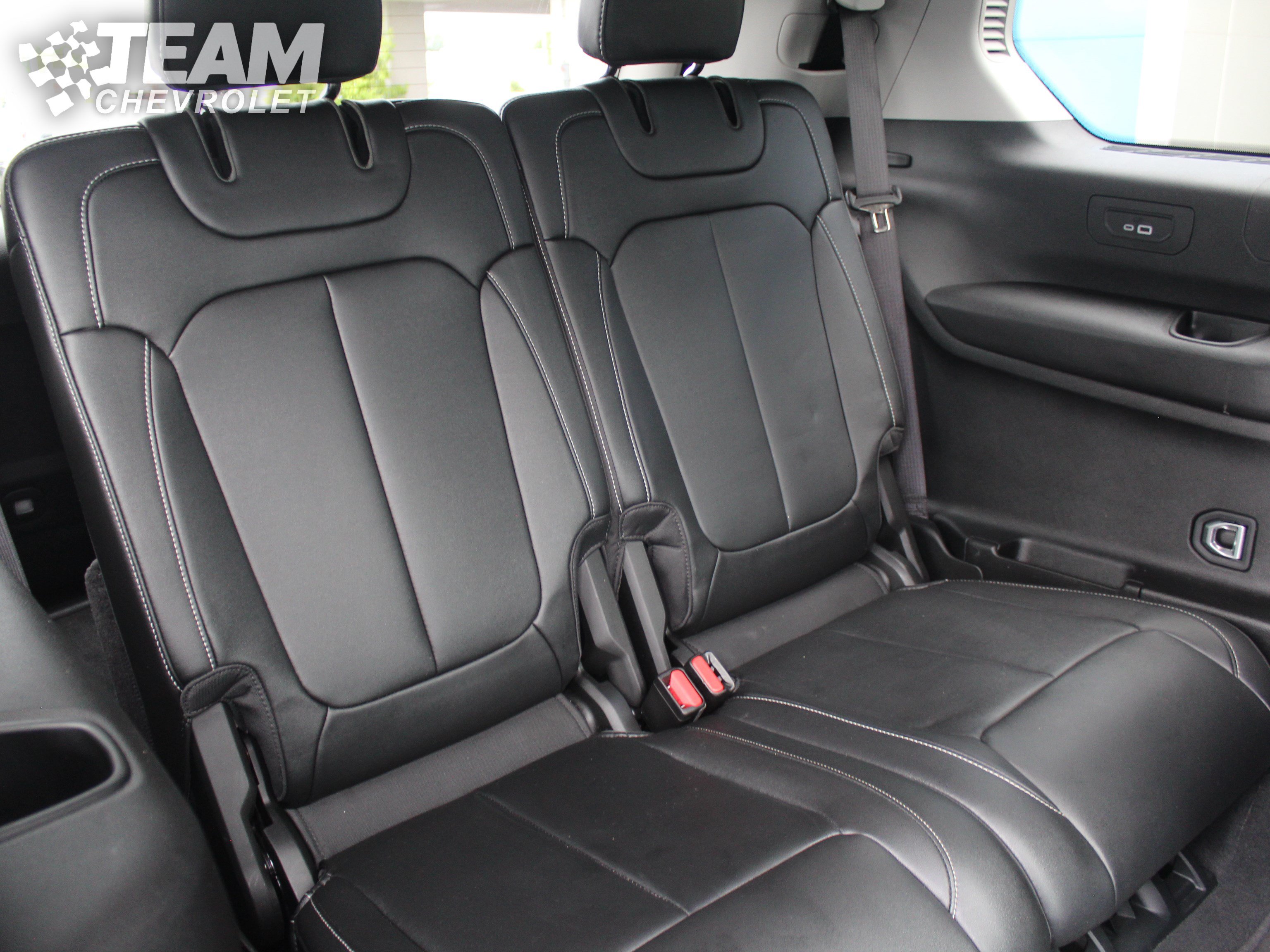 Used 2023 Jeep Grand Cherokee L Limited AWD/4WD image 25