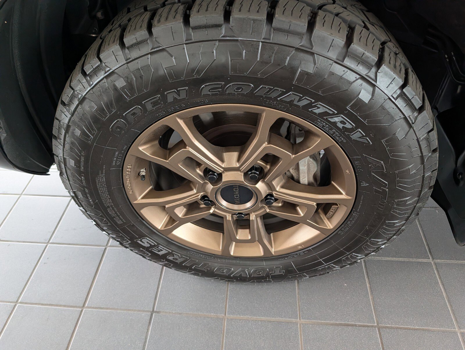 Used 2020 Toyota Land Cruiser Heritage Edition AWD/4WD image 10