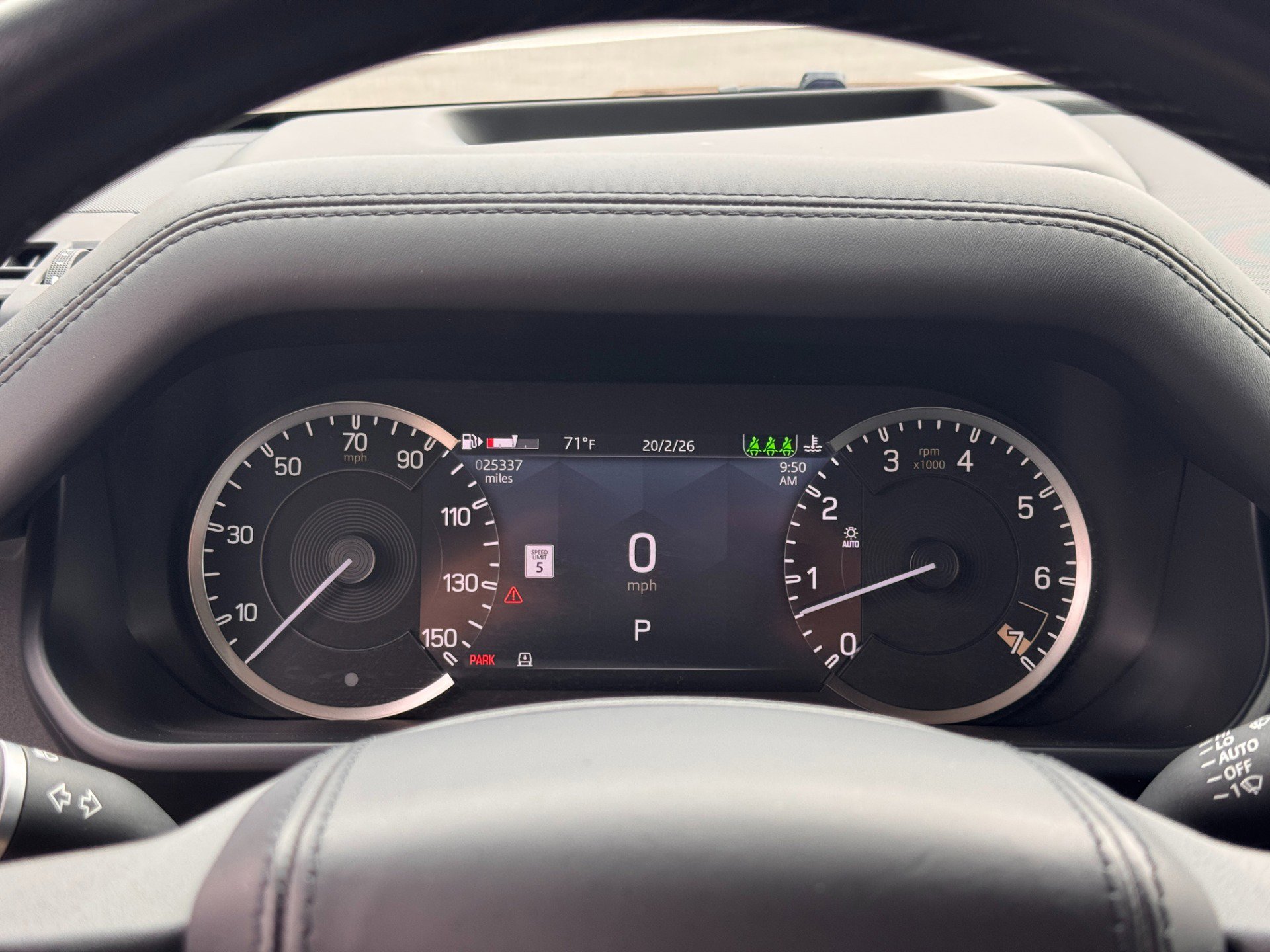 Used 2023 Land Rover Defender 110 X-Dynamic SE AWD/4WD image 29