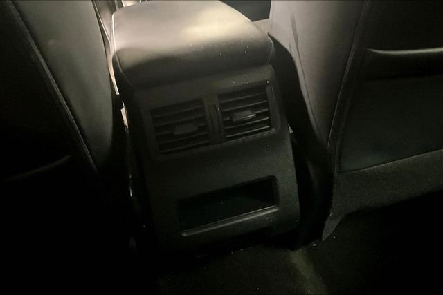 Used 2022 Mitsubishi Outlander SE image 31