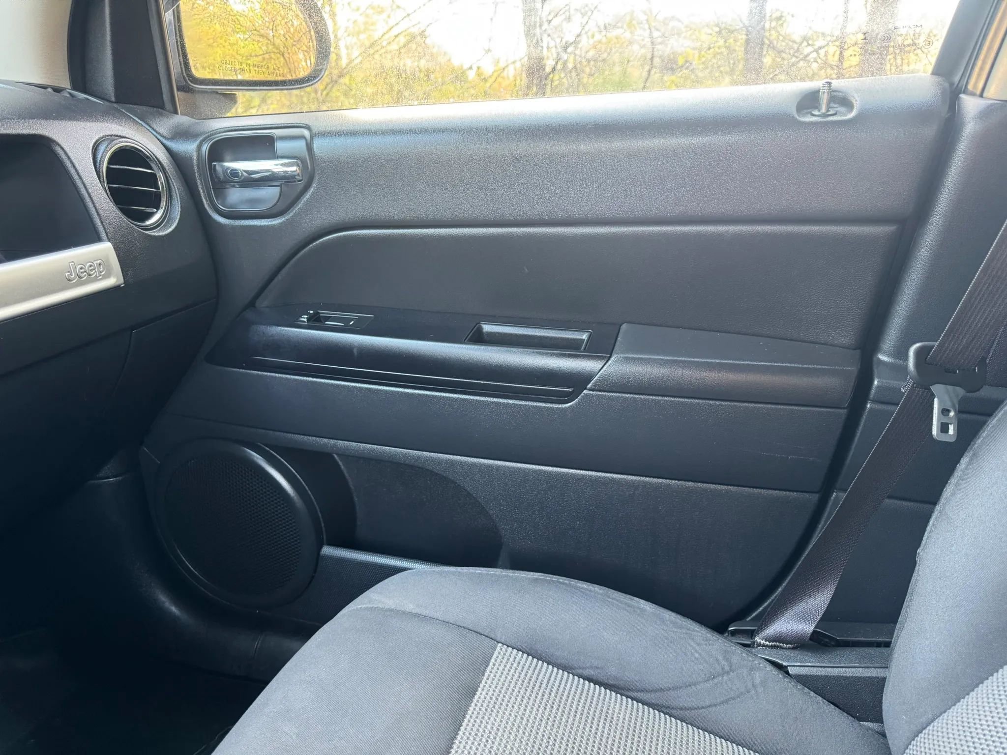 Used 2015 Jeep Compass Sport w/ Power Value Group FWD image 8