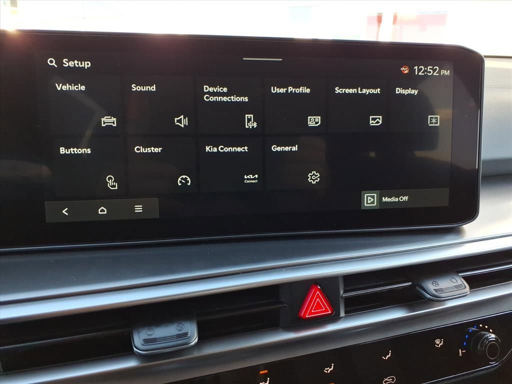 Used 2026 Kia Sorento LX FWD image 19