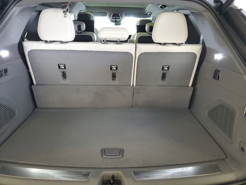 New 2026 Cadillac Escalade IQ Sport 1 w/ LPO, ONYX Package image 7