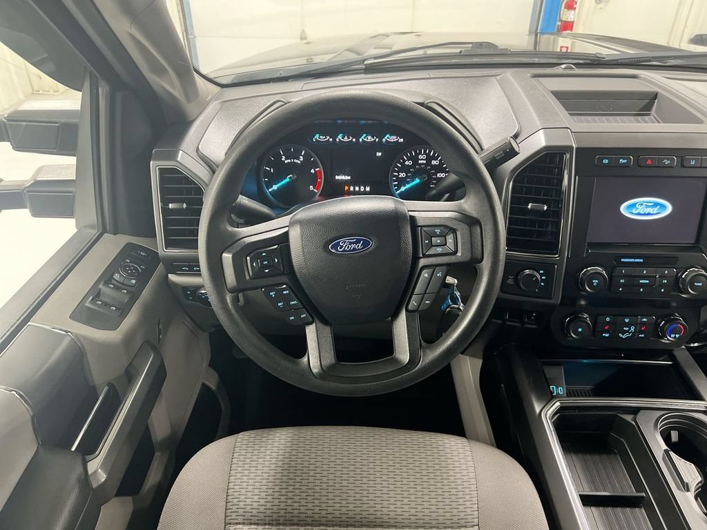 Used 2020 Ford F350 XLT w/ XLT Premium Package AWD/4WD image 11