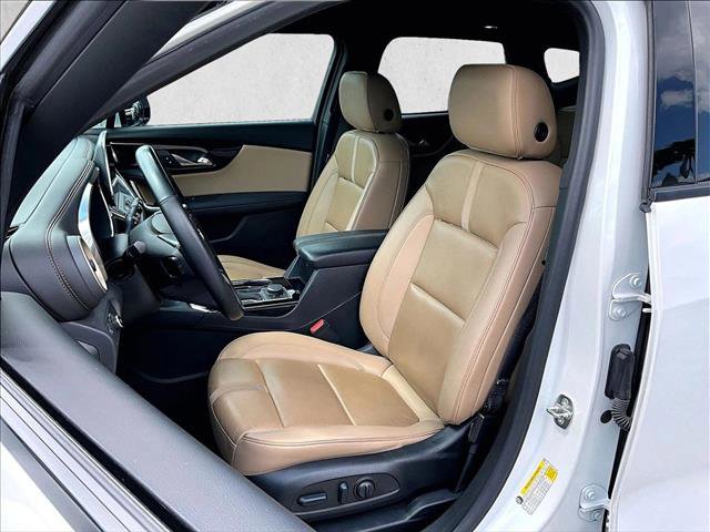 Used 2023 Chevrolet Blazer Premier FWD image 27