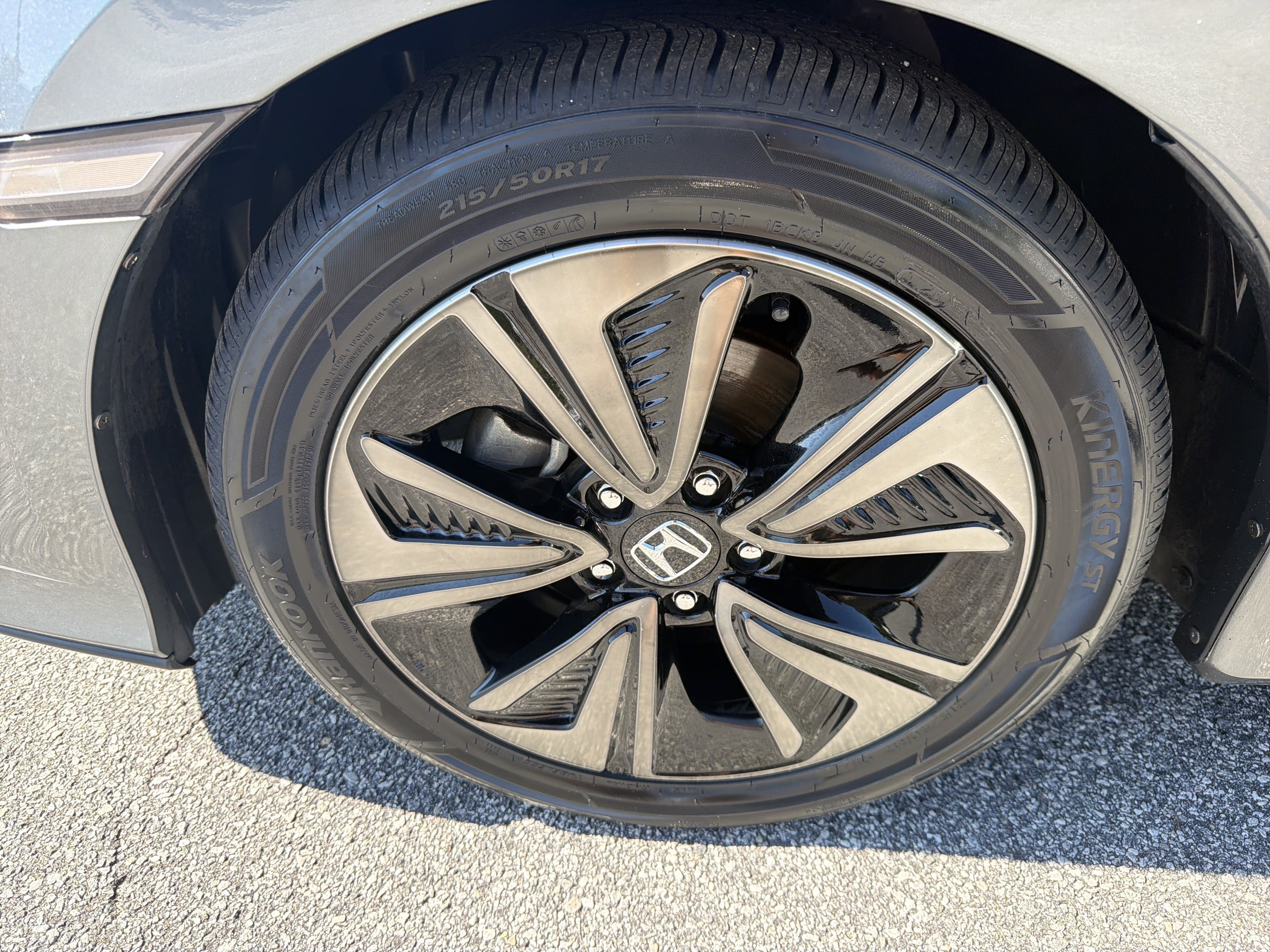 Used 2018 Honda Civic EX image 12