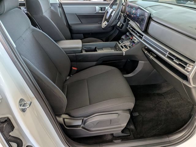 Used 2026 Hyundai Santa Fe SE AWD/4WD image 33