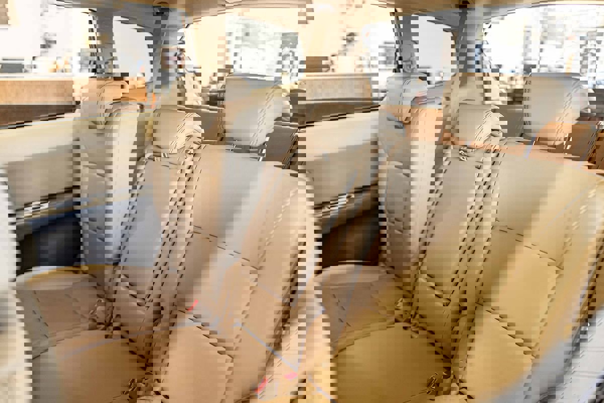 Used 2010 Subaru Tribeca Limited image 34