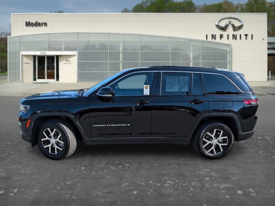 Used 2025 Jeep Grand Cherokee Limited image 6
