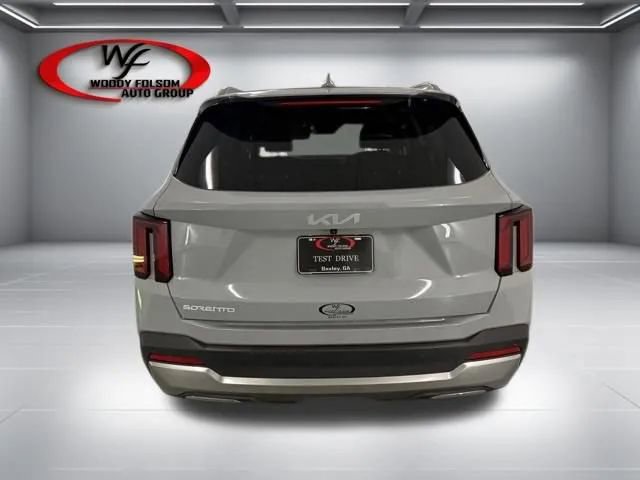 Used 2025 Kia Sorento SX FWD image 7