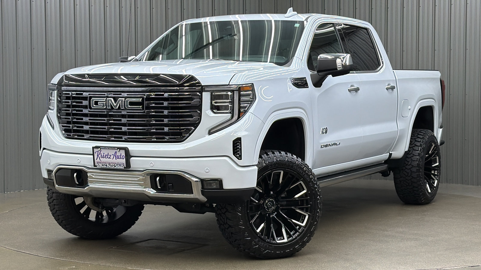 Used 2026 GMC Sierra 1500 Denali Ultimate AWD/4WD image 1