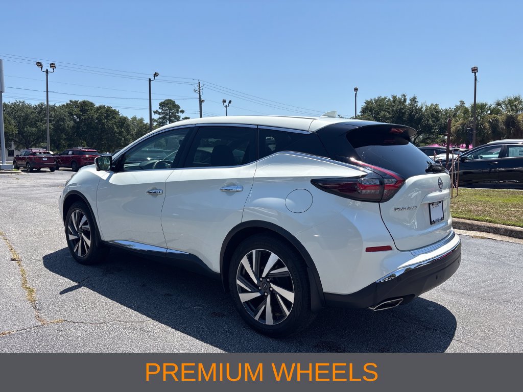 Used 2023 Nissan Murano SL w/ SL Moonroof Package AWD/4WD image 16