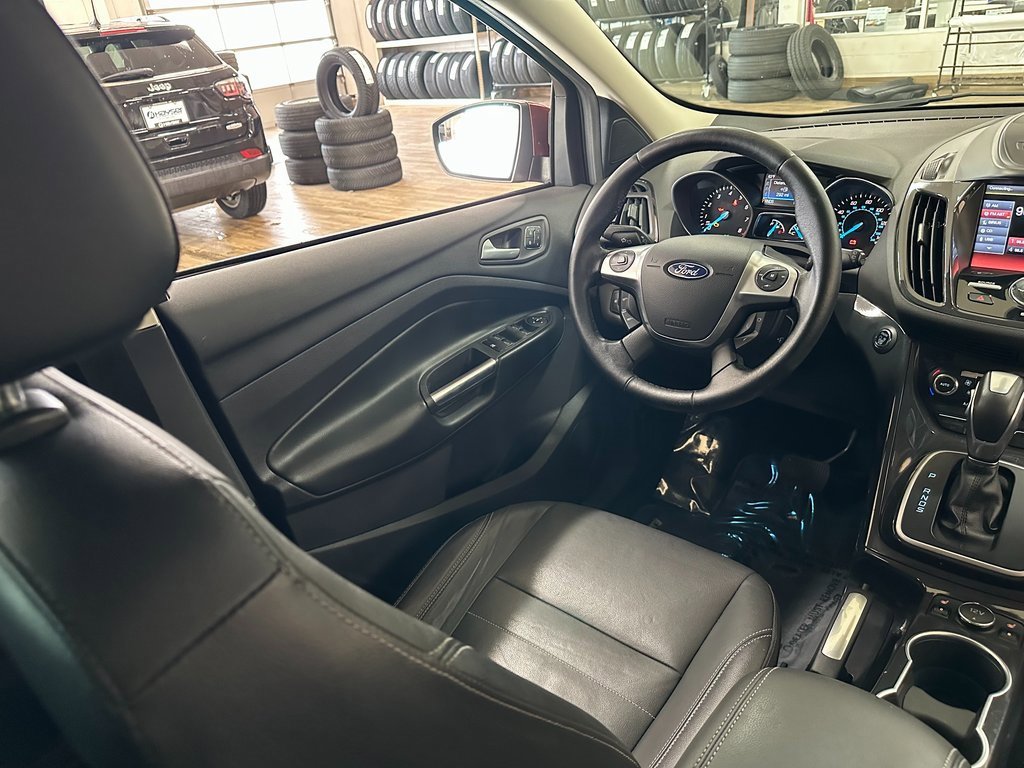 Used 2014 Ford Escape Titanium image 13