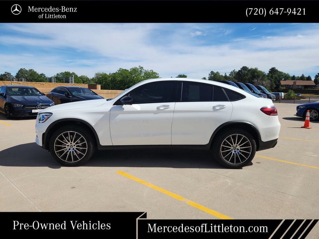 Used 2023 Mercedes-Benz GLC 300 4MATIC Coupe image 4