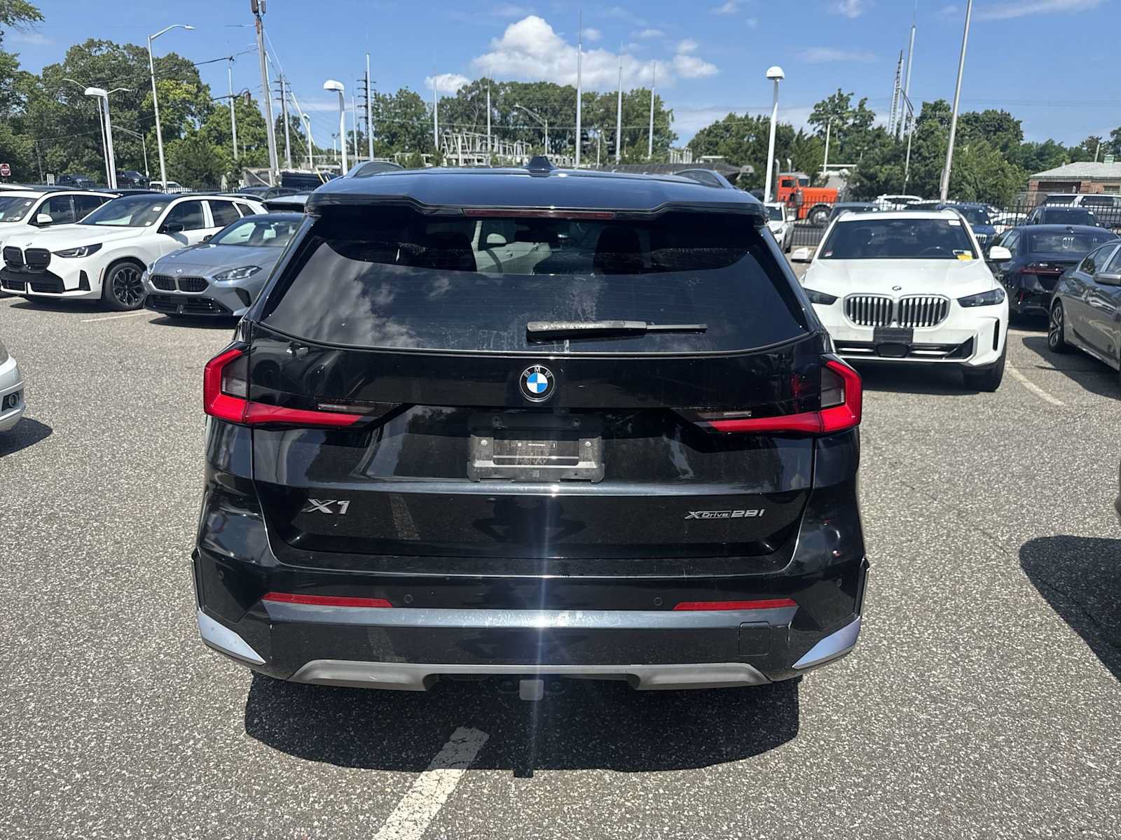 Used 2023 BMW X1 xDrive28i w/ Convenience Package AWD/4WD image 7