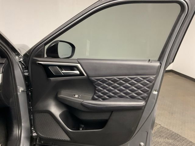 Used 2023 Mitsubishi Outlander SEL image 24