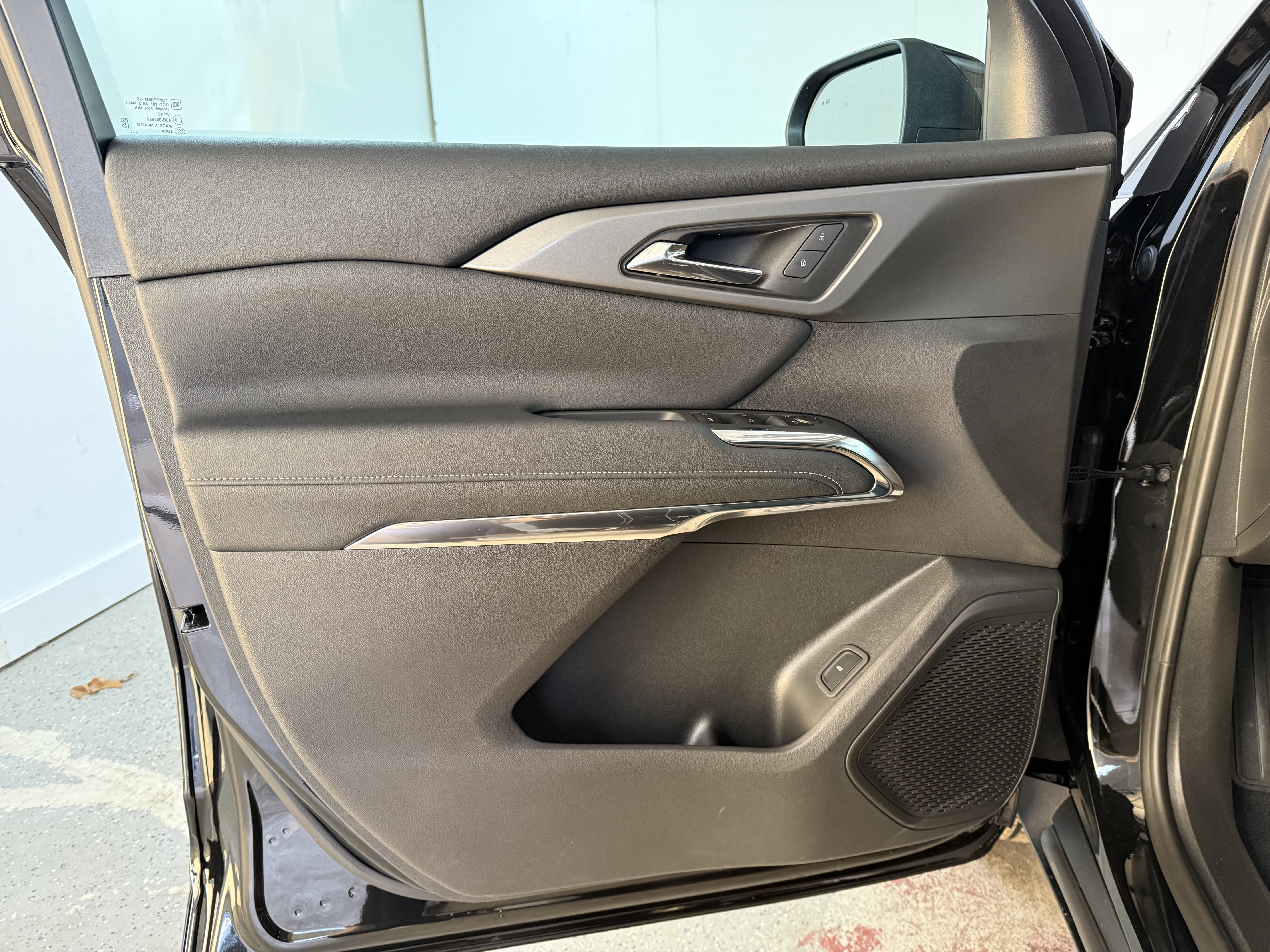 New 2026 Chevrolet Traverse LT image 16