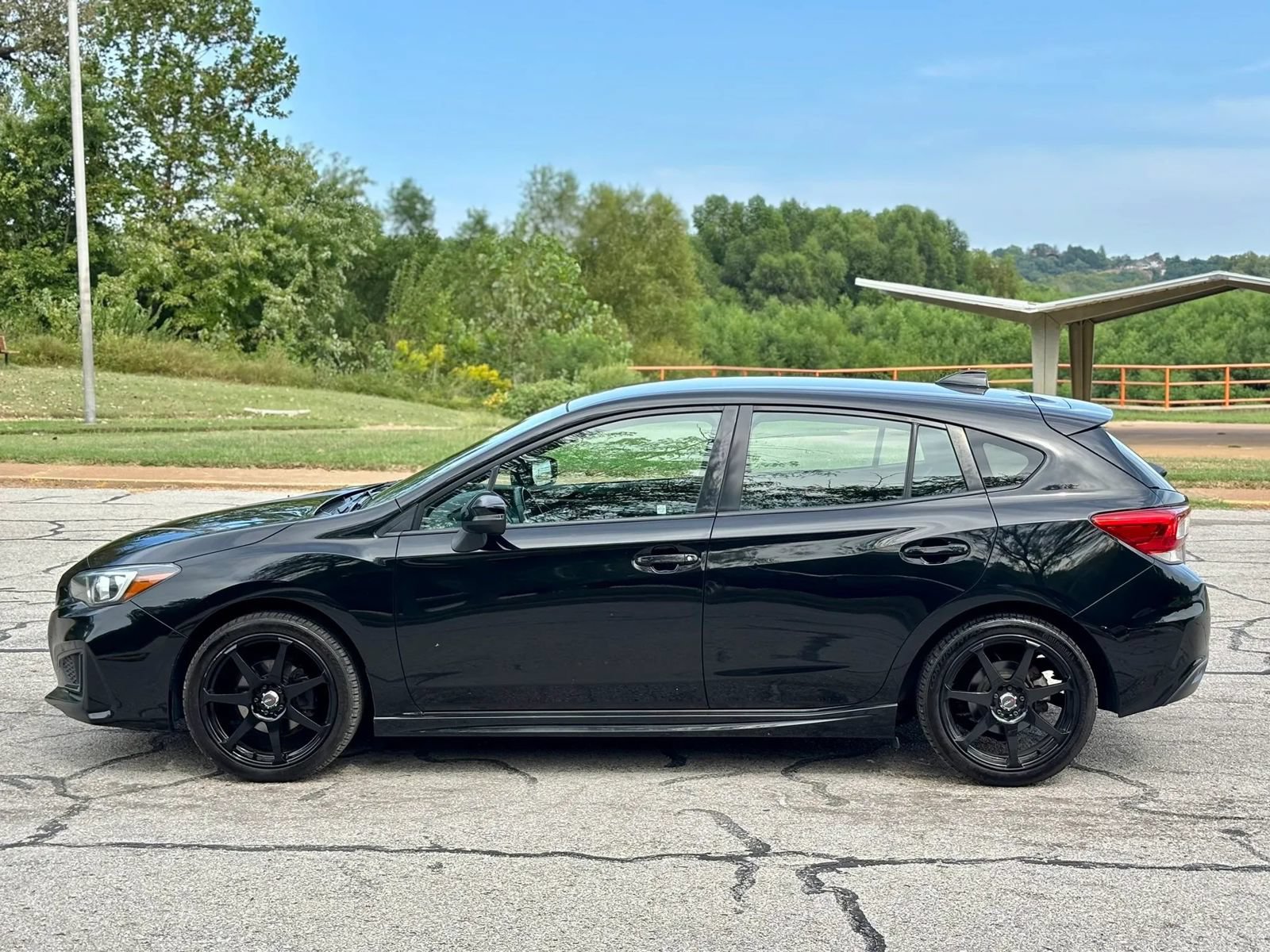 Used 2017 Subaru Impreza 2.0i Sport AWD/4WD image 11