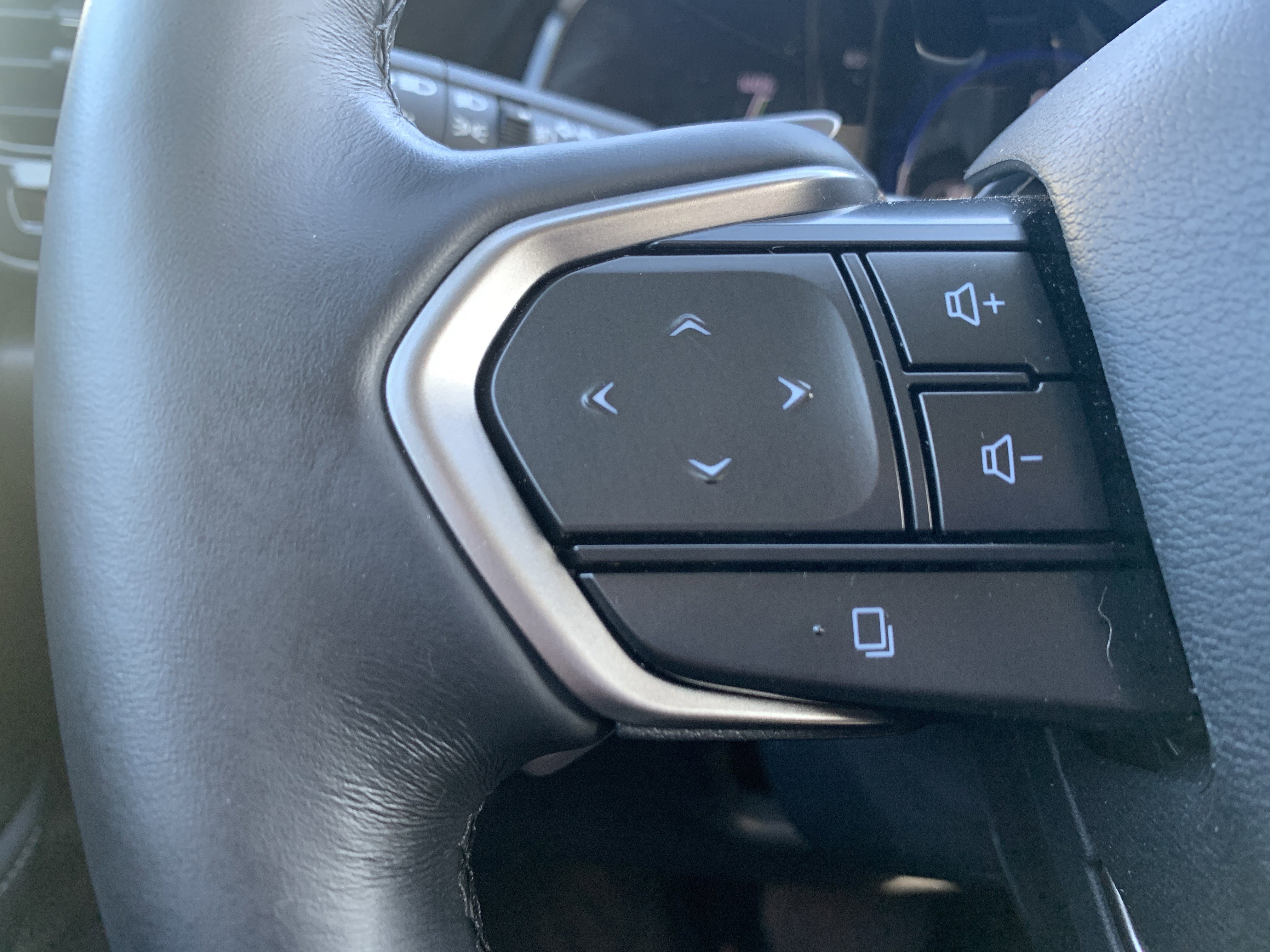 Certified 2025 Lexus NX 450h+ AWD w/ Accessory Package (2T) image 18