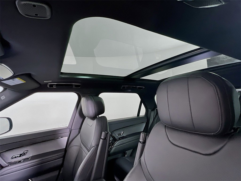 Certified 2024 Land Rover Range Rover Sport Dynamic SE image 23