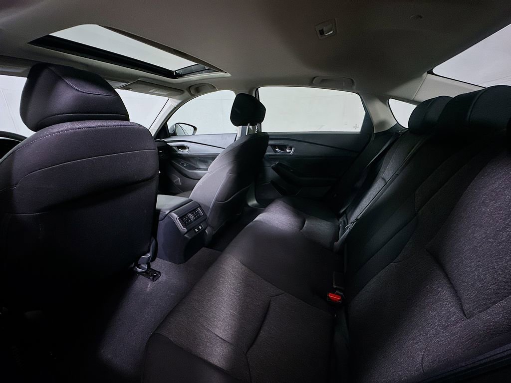 Used 2025 Honda Accord SE image 13