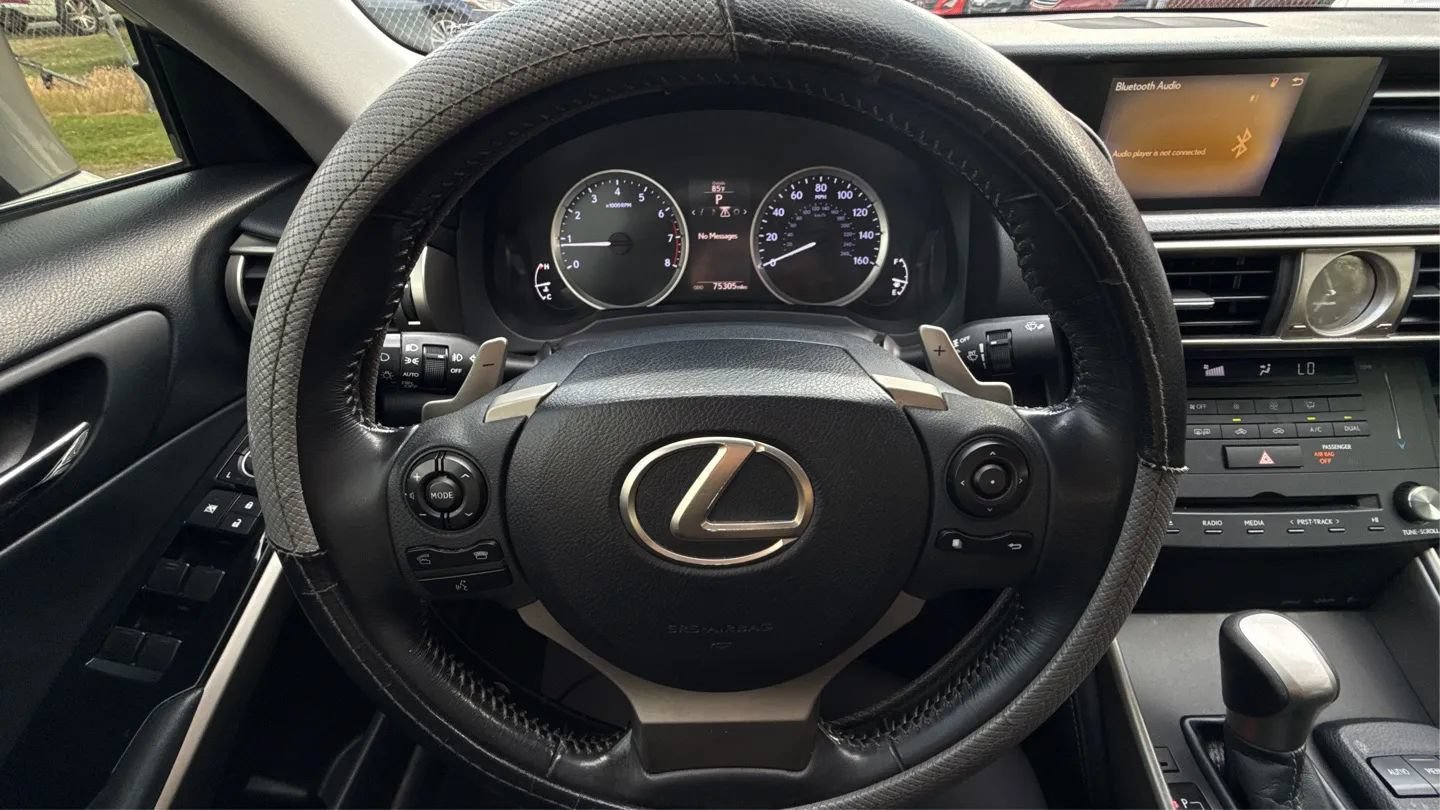Used 2015 Lexus IS 250 RWD image 26