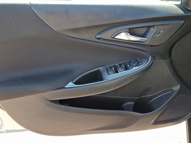 Used 2021 Chevrolet Malibu LS image 9