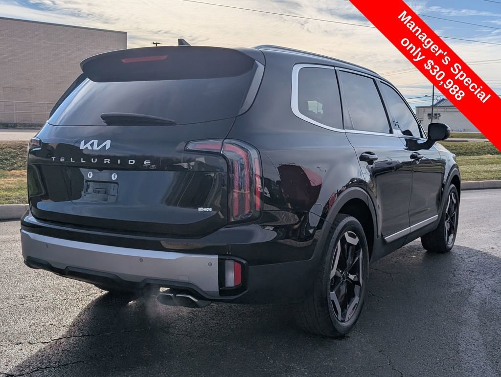 Used 2023 Kia Telluride EX w/ EX Captain's Chair Package image 7