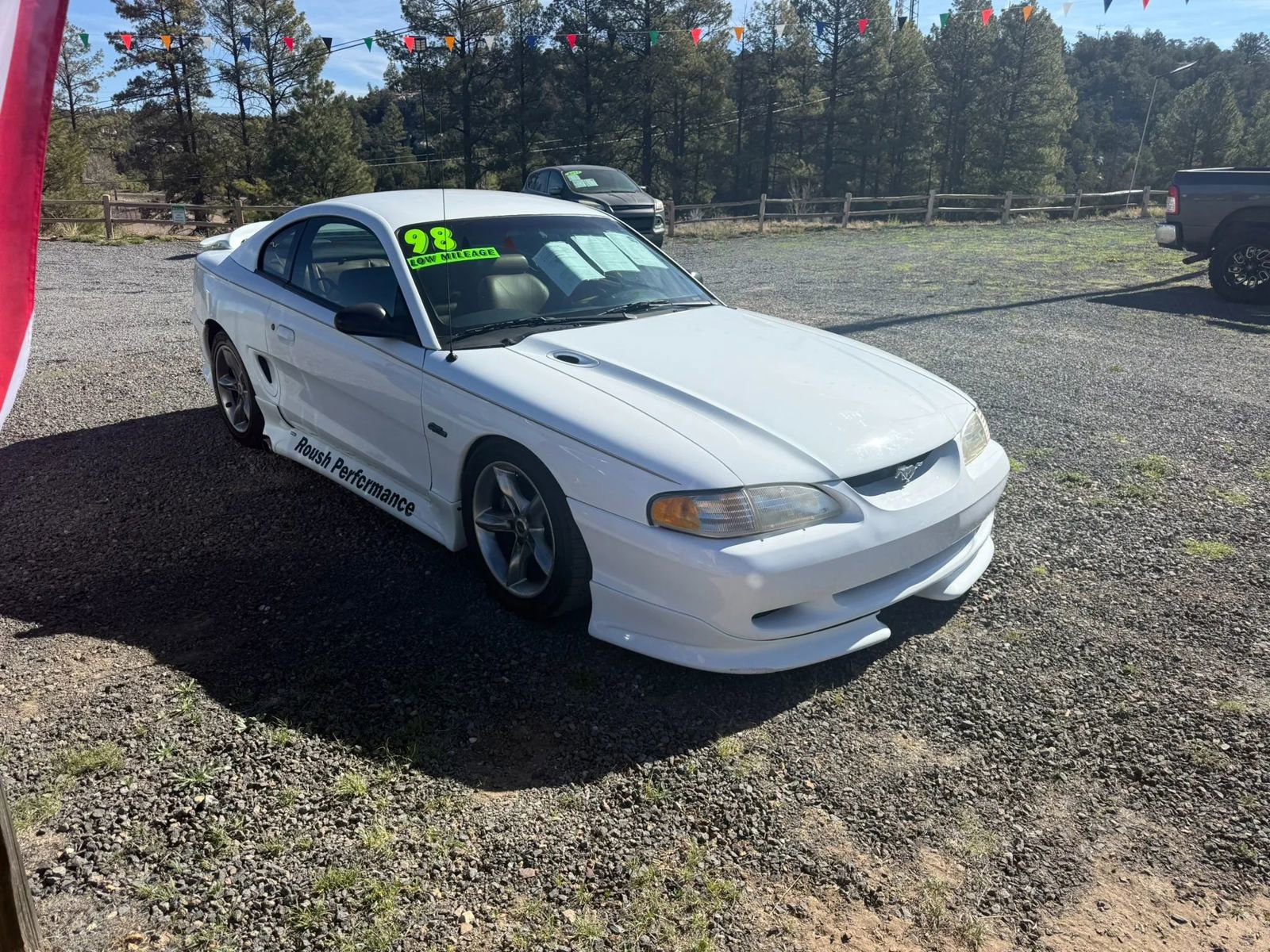 Used 1998 Ford Mustang GT RWD image 2