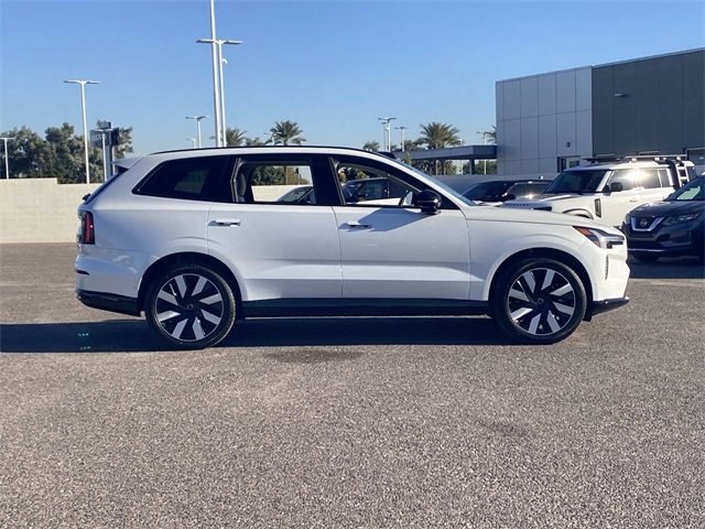 New 2025 Volvo EX90 Plus w/ Protection Package Premier image 6