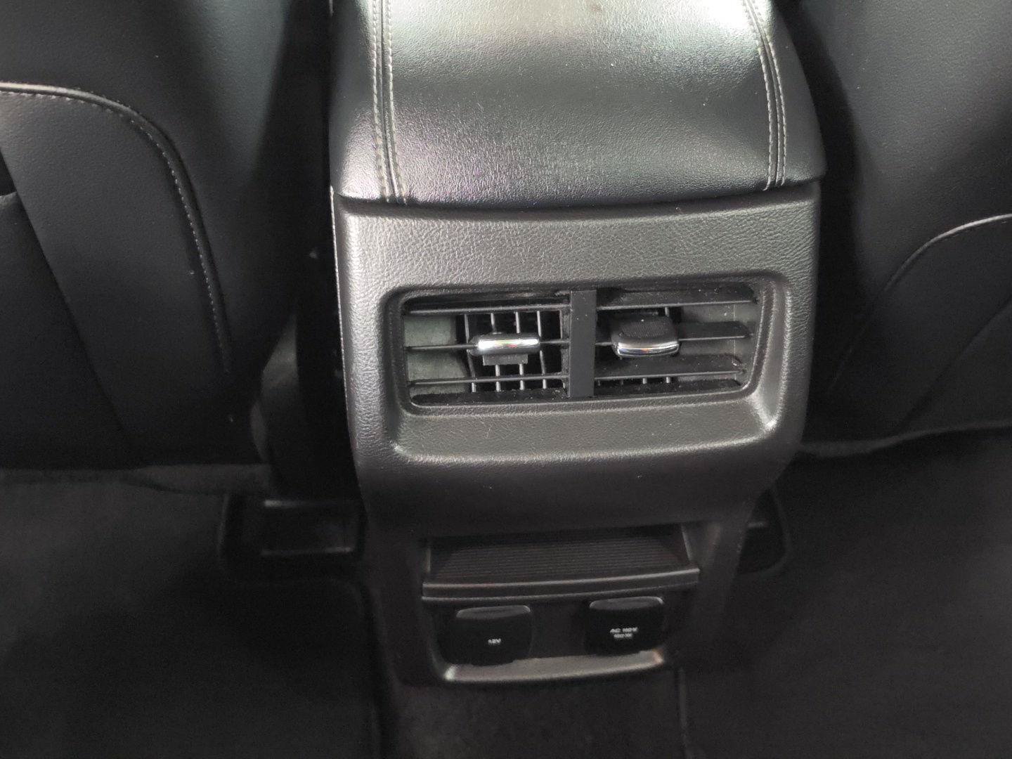 Used 2018 Ford Edge Sport w/ Technology Package AWD/4WD image 15