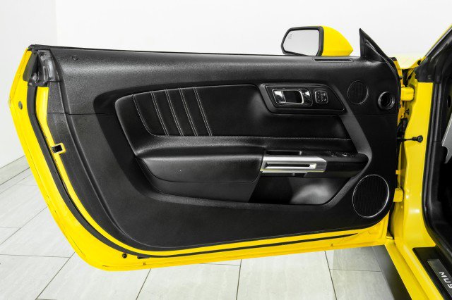 Used 2015 Ford Mustang GT Premium w/ Equipment Group 401A image 33