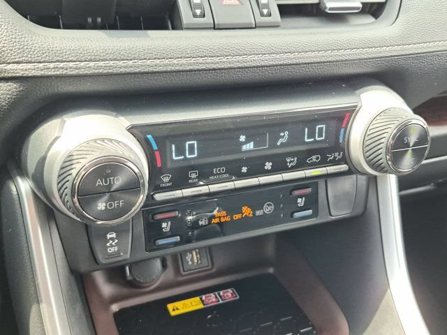 Certified 2025 Toyota RAV4 Limited w/ Advanced Technology Package AWD/4WD image 15